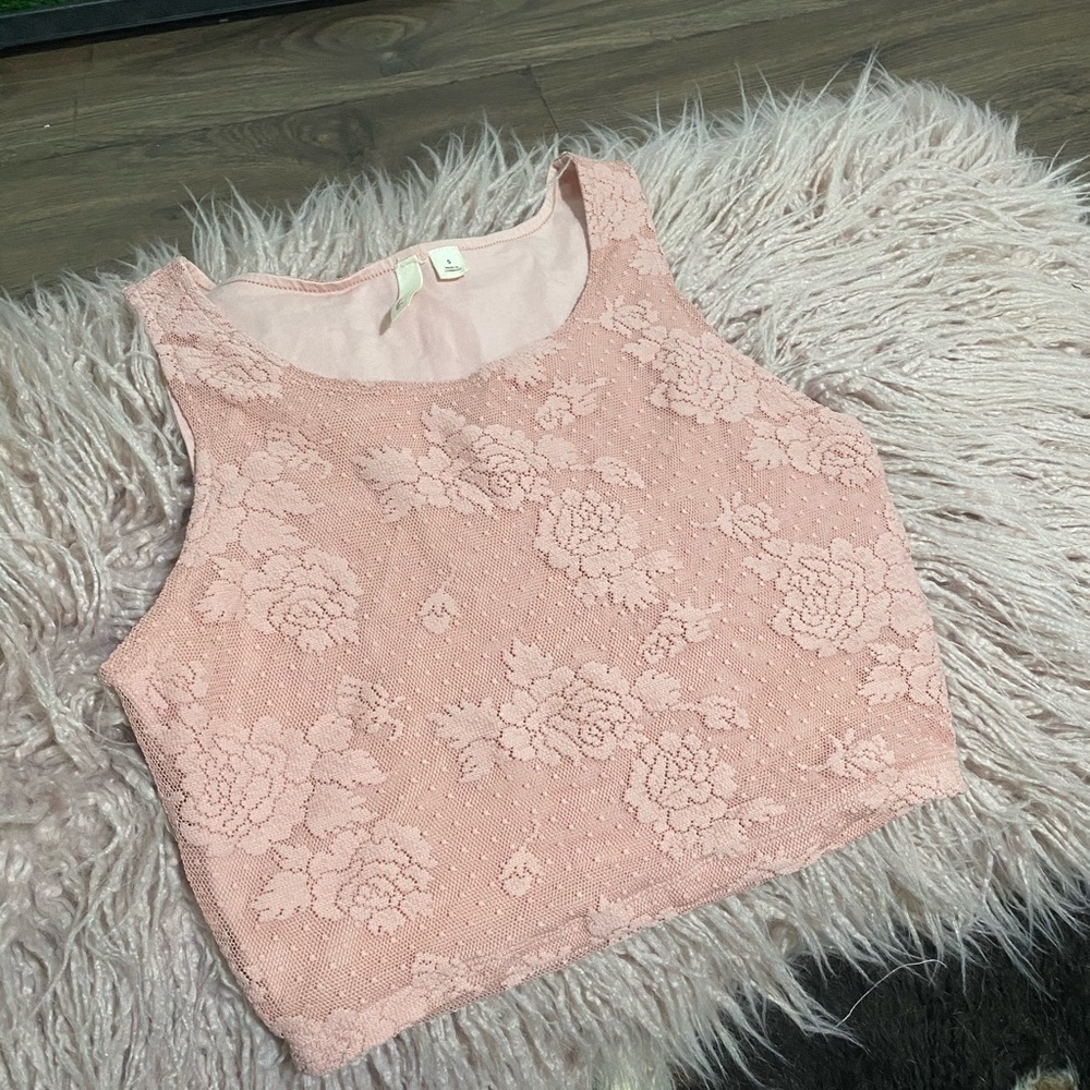 Crop top